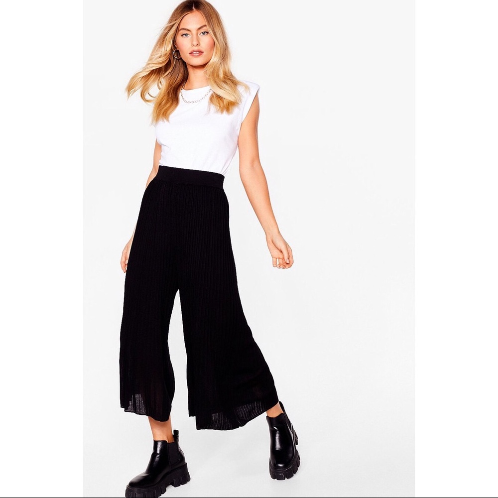 Knitted Ribbed Wide Culottes